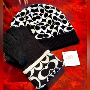 Coach Glove & Hat Set NWT